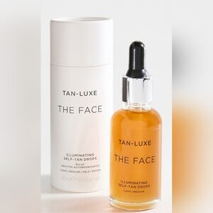 Tan Lux -The Face Illuminating Self-Tan Drops - Light/Medium